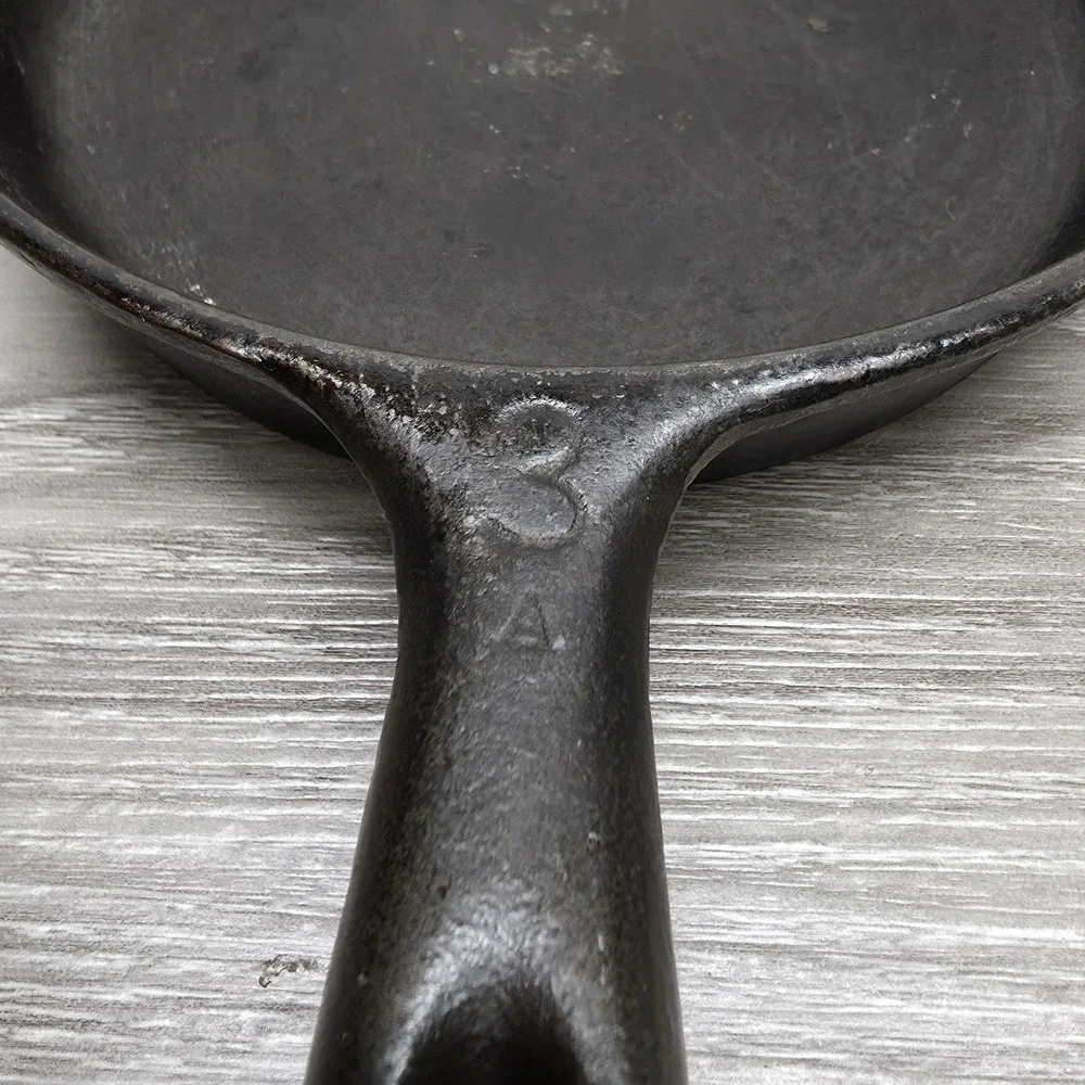 The Unbranded Brand vintage #3